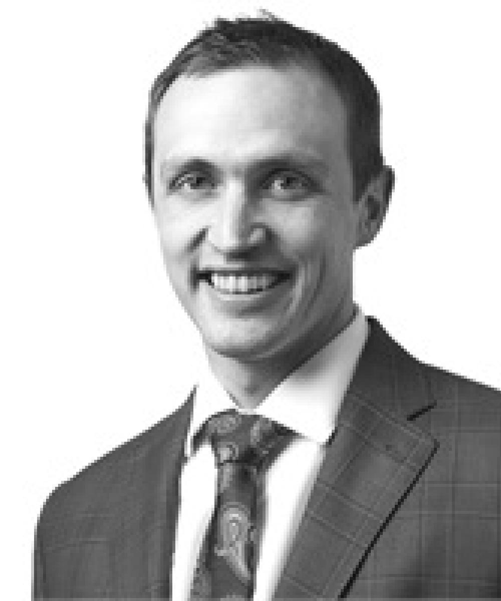 Brennon S Bowen headshot
